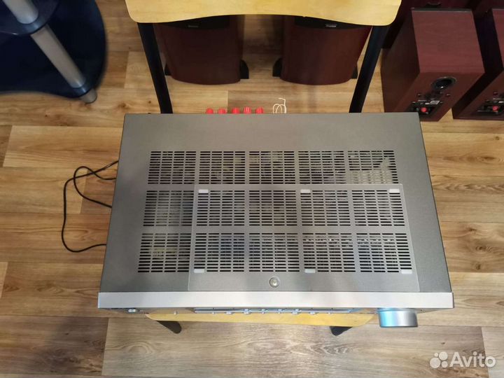 Ресивер Yamaha RX-V461