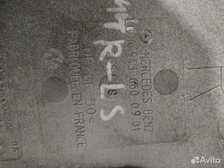 Подножка Mercedes-Benz Actros MP2 OM501