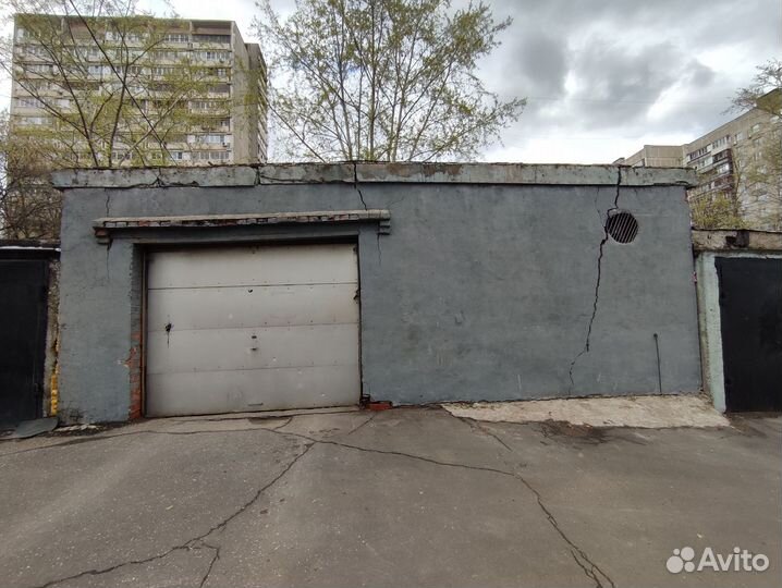 Гараж в аренду под сервис, мастерская или склад