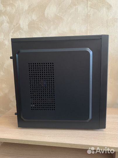 Компьютер для дома и офиса (i3, 8Gb, SSD)
