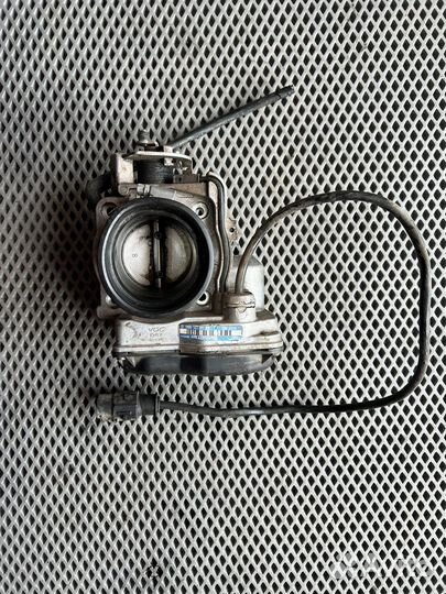 Дросельная заслонка Мерседес 0001419125