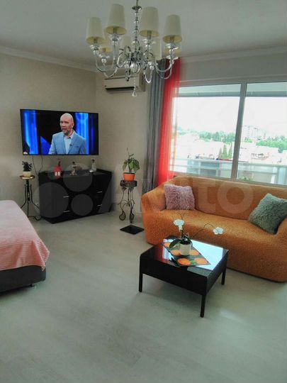 2-к. квартира, 65 м², 8/16 эт.