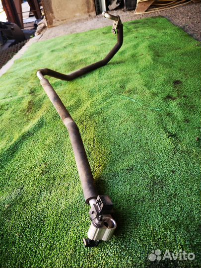 Трубка кондиционера на Toyota Camry V40 2006-2011