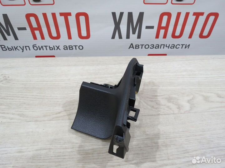 Накладка салонная Toyota Camry 50