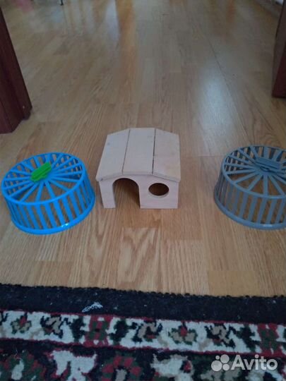 Классный домик,колесики для грызунов