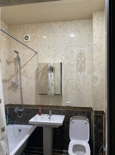 3-к. квартира, 127 м², 4/5 эт.