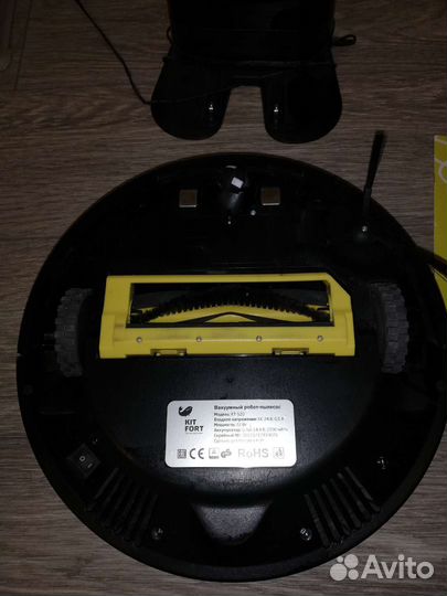 Робот пылесос