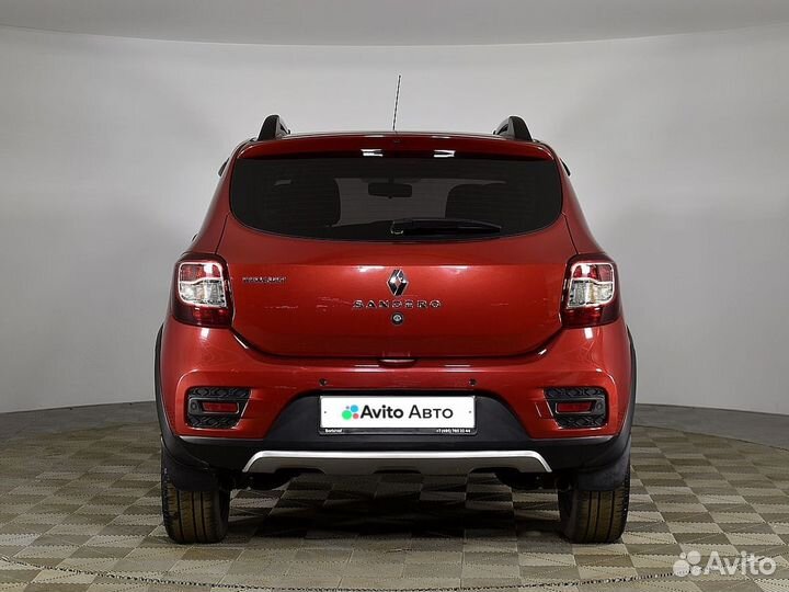 Renault Sandero Stepway 1.6 AT, 2017, 122 522 км