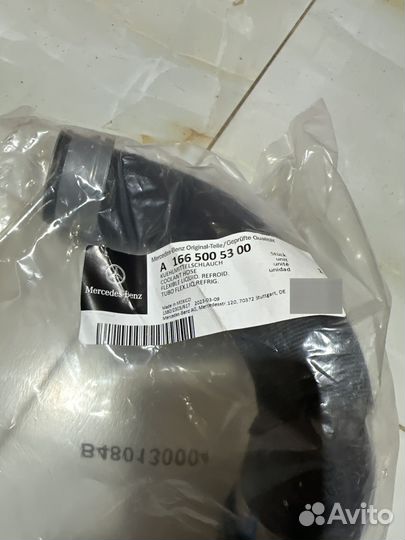 Патрубок система охлаждения на Mercedes