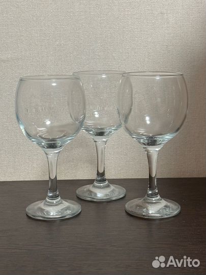 Бокалы для вина