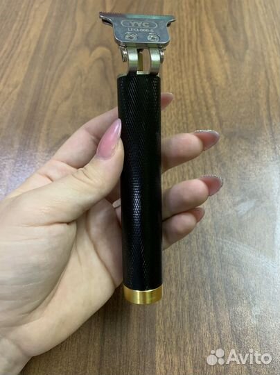 Триммер мужской для бороды и волос с насадками