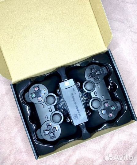 Игровая консоль