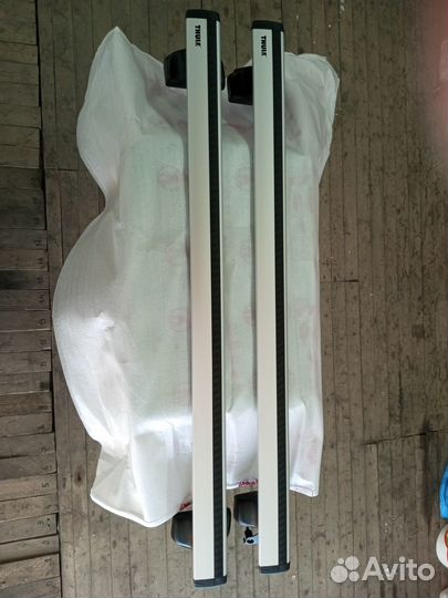 Багажник туле в комплекте