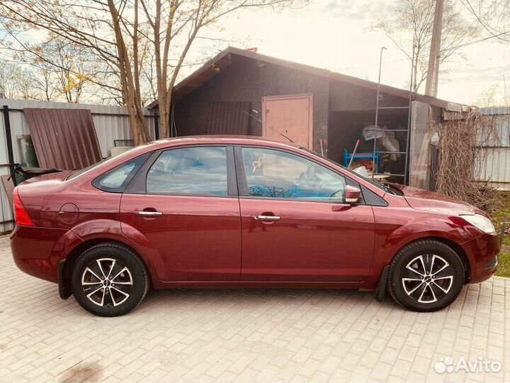 Ford Focus 1.8 МТ, 2008, 270 000 км