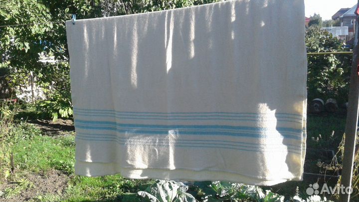 Шерстяные одеяло и плед (Европа, винтаж)