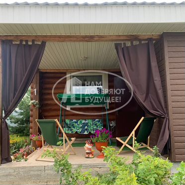 Дом 191,3 м² на участке 15,9 сот.