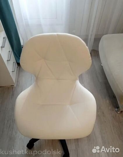 Стул ракушка