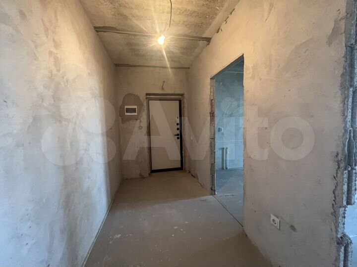 2-к. квартира, 54 м², 4/9 эт.