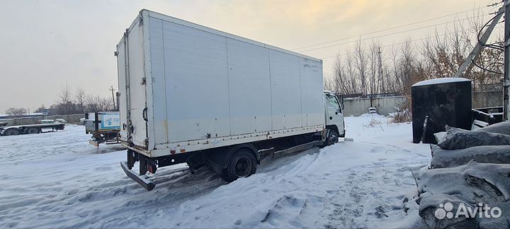 Изотермический фургон 28 м³ Автобау на Isuzu NQR, 2011