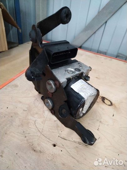 Блок ABS Renault Megane 3 Scenik 3