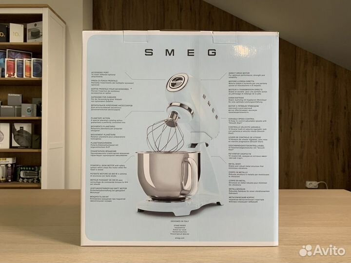 Миксер smeg (SMF03creu), кремовый