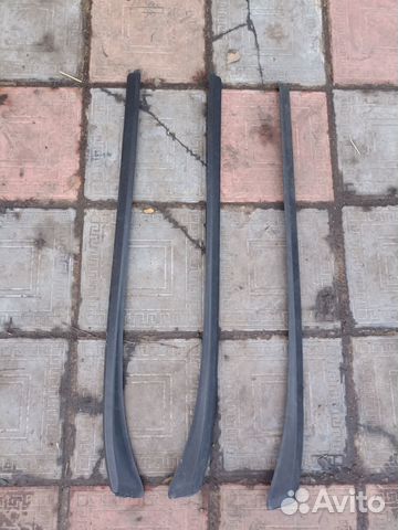 Молдинг лобового стекла правый Пежо 308 408