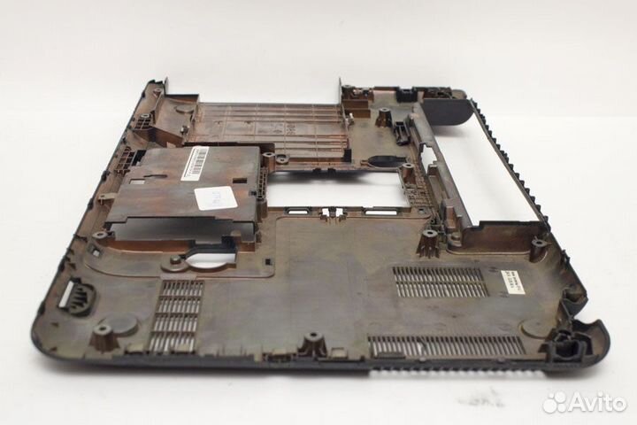 Нижняя часть корпуса (поддон) V000270940 для Toshi