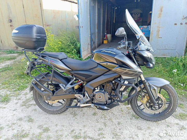 Bajaj pulsar ns200