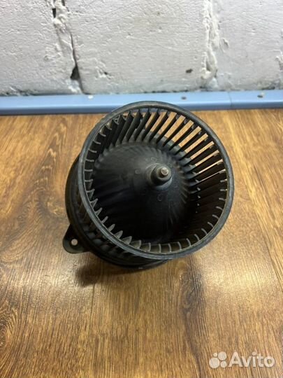 Мотор печки Honda Civic хэтчбек 5 дверный