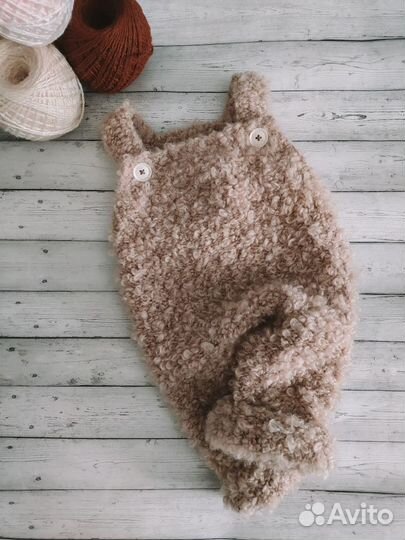 Детские вещички из пряжи букле