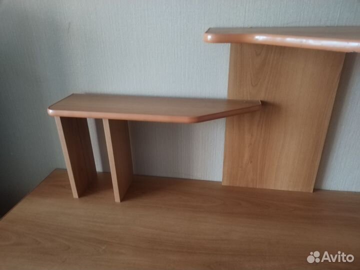 Стол письменный