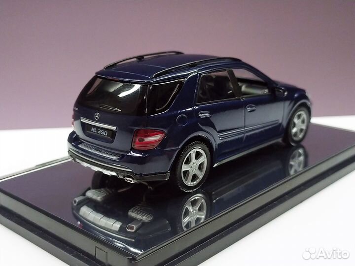 1:43 Mercedes ML350