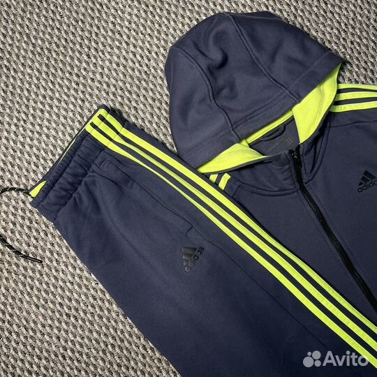 Костюм Adidas Essentials (S)