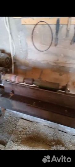 Станок токарный по дереву