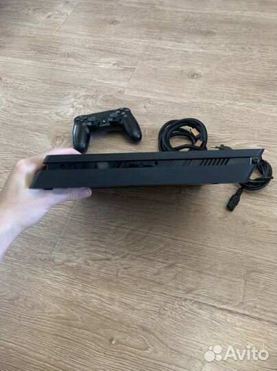 Sony PS4 Slim 500gb прошита скачены игры