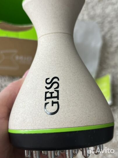 Массажер gess mio