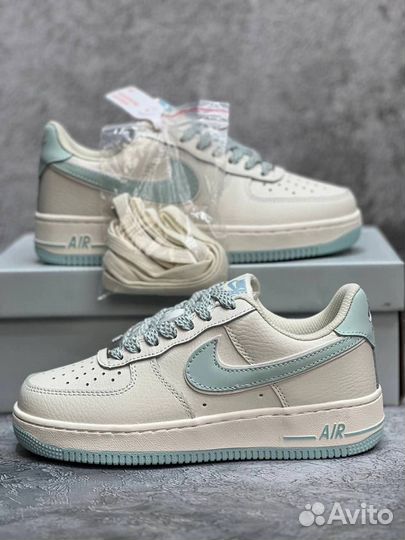 Кроссовки Nike Air Force 1