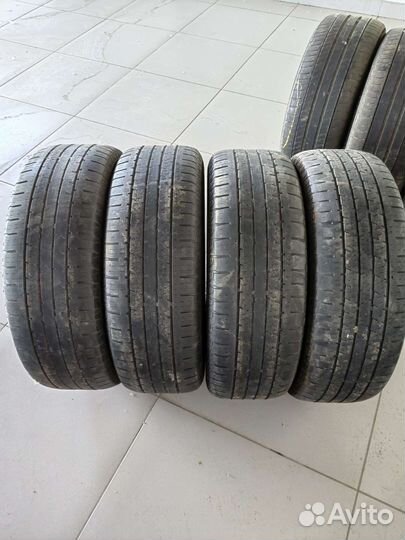 Continental ContiCrossContact AT 215/65 R16 98H