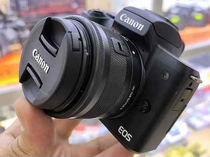 Canon EOS M50 Mark II kit 15-45mm витрина 008171