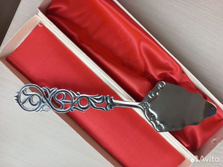 Лопатка для торта