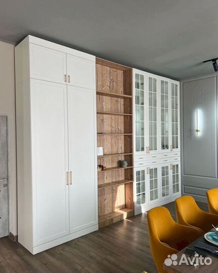 Шкаф распашной