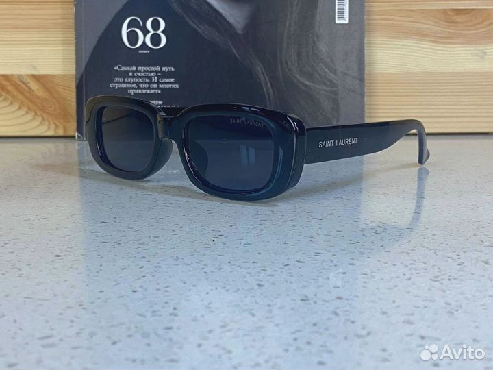 Очки женские Saint Laurent