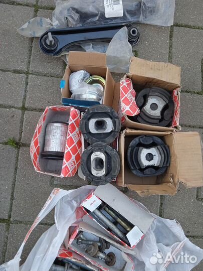 Двигатель мерседес 2,2 дизель 210