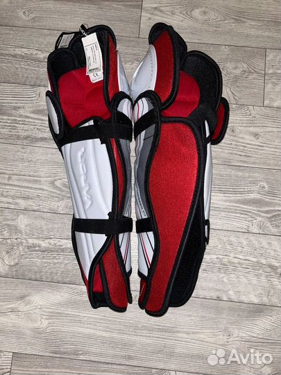 Хоккейные щитки bauer vapor x800 SR17