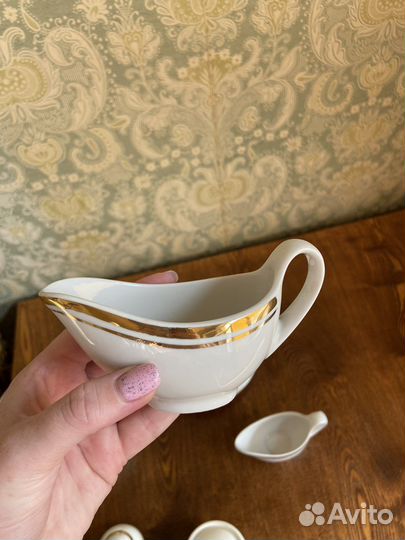 Часть чайного сервиза зик и Дулево