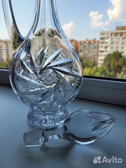 Хрустальный графин