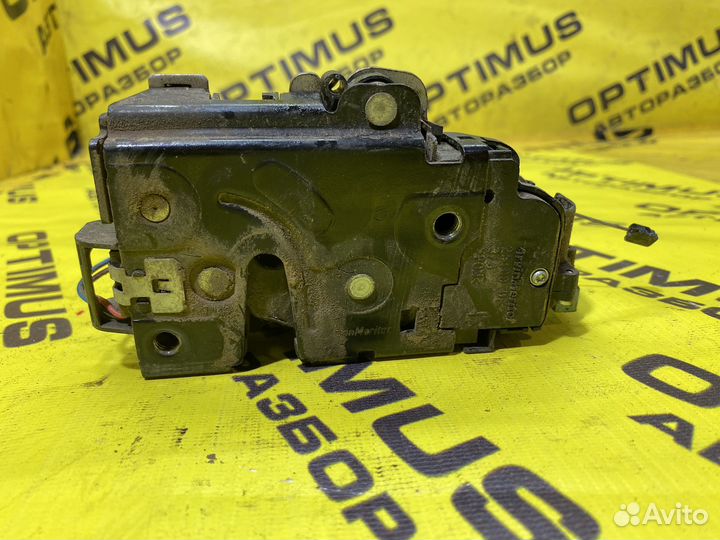 Замок передней левой двери Skoda Octavia A5 BSE