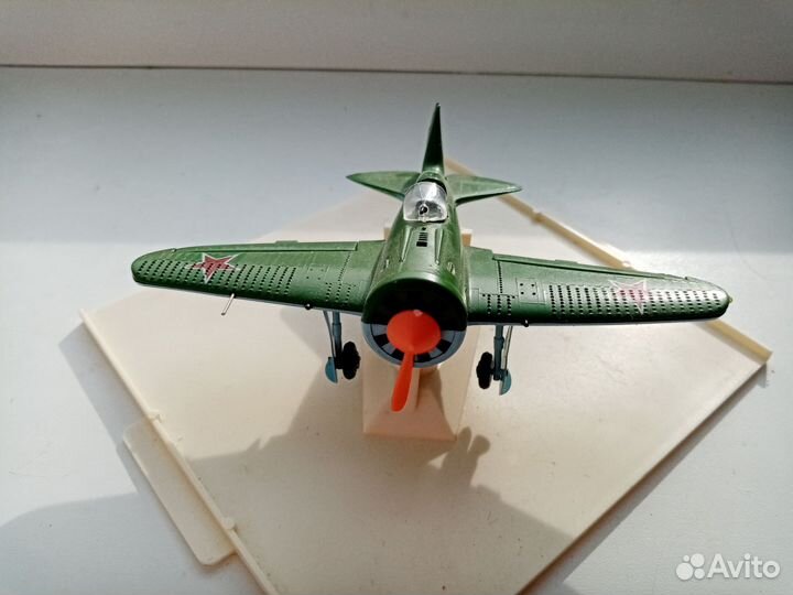 Модель Самолёта И-16