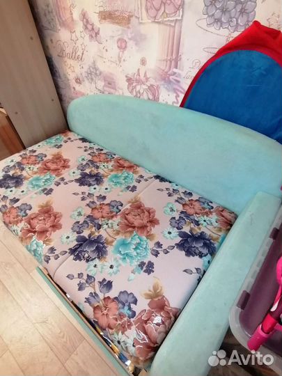 Детский диванчик бу