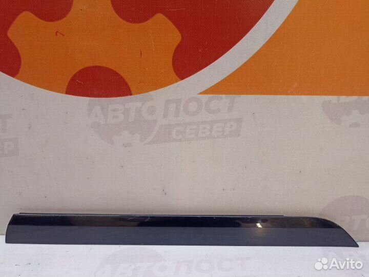 Молдинг двери задний правый Audi A3 8PA BZB 2008